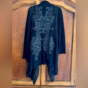 NWT NEW Gorgeous Paparazzi Embroidered Swing Wrap Cardigan Large L
